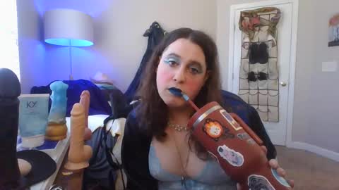 Snapshot of mxsissycharlotte chatting on March 2025 08:10:01 PM Mx Charlotte online show from March 2025 08:10:01 PM