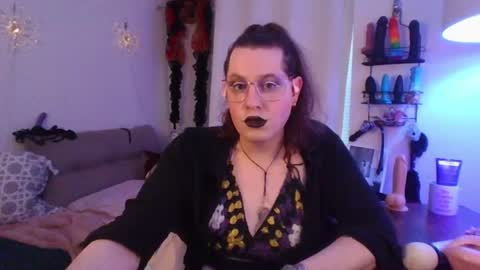 Snapshot of mxsissycharlotte chatting on June 2026 07:05:01 PM Mx Charlotte online show from June 2026 07:05:01 PM
