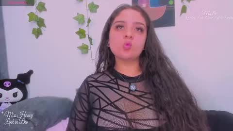 Snapshot of mxsshoney chatting on April 2026 03:06:02 AM Sara IG online show from April 2026 03:06:02 AM