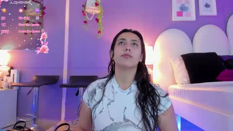 Snapshot of my_aleja_ chatting on October 2025 01:22:01 PM my_aleja_ online show from October 2025 01:22:01 PM