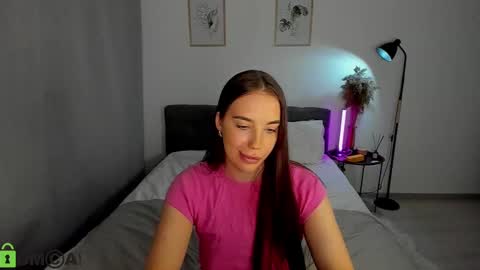 katie online show from December 2024 10:54:02 PM