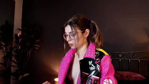 Maite online show from February 2025 06:39:01 PM