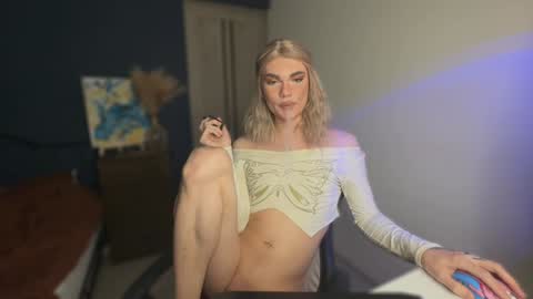 Sandra Muse online show from January 2025 04:17:01 PM