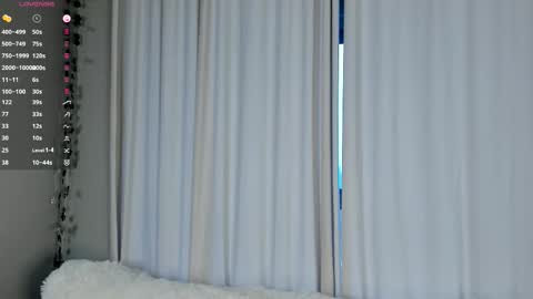 Snapshot of my_name_caroline chatting on November 2025 07:12:01 AM Caroline online show from November 2025 07:12:01 AM