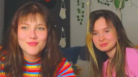 Snapshot of my_parisss chatting on December 2024 07:43:02 PM  PARIS   online show from December 2024 07:43:02 PM