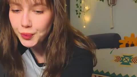 Snapshot of my_parisss chatting on December 2024 11:20:02 PM  PARIS   online show from December 2024 11:20:02 PM