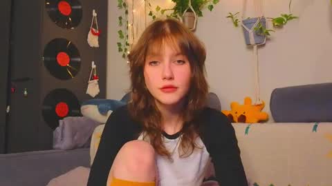 Snapshot of my_parisss chatting on January 2025 05:53:01 PM  PARIS   online show from January 2025 05:53:01 PM