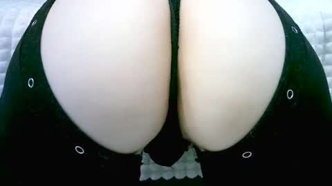 Snapshot of my_tightholes chatting on December 2024 04:17:01 PM my_tightholes online show from December 2024 04:17:01 PM