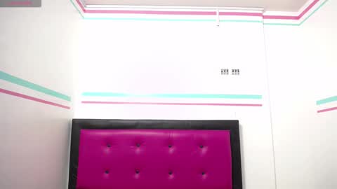  MYA ROUSE  online show from September 2025 11:43:01 AM