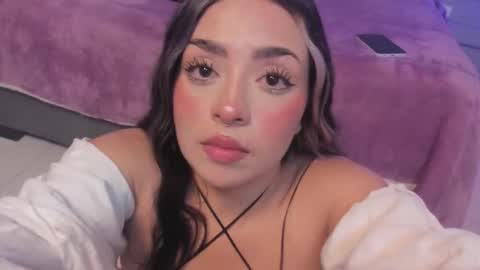 Snapshot of myafontaine chatting on November 2025 04:55:02 AM MyaFontaine online show from November 2025 04:55:02 AM