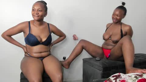 Snapshot of myah_love chatting on April 2026 09:56:02 PM myah_love online show from April 2026 09:56:02 PM