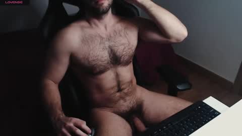 Snapshot of myhairymacho chatting on March 2025 12:29:02 AM Juan OF myhairymacho online show from March 2025 12:29:02 AM