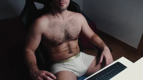 Snapshot of myhairymacho chatting on March 2025 12:49:01 AM Juan OF myhairymacho online show from March 2025 12:49:01 AM