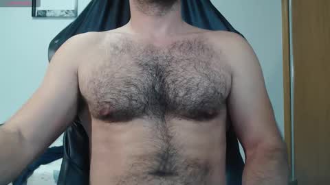 Snapshot of myhairymacho chatting on October 2025 12:11:02 AM Juan OF myhairymacho online show from October 2025 12:11:02 AM