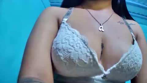 myhoney_hot online show from December 2025 01:04:02 AM