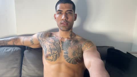 Snapshot of myke_esthetic chatting on April 2026 08:55:02 PM Myke esthetic online show from April 2026 08:55:02 PM