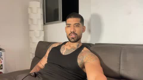 Snapshot of myke_esthetic chatting on May 2026 07:14:02 AM Myke esthetic online show from May 2026 07:14:02 AM