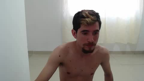 Snapshot of myke_xxx chatting on December 2024 03:17:01 PM mike online show from December 2024 03:17:01 PM