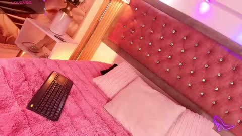 Snapshot of myladreams_ chatting on July 2026 03:46:02 AM Myla online show from July 2026 03:46:02 AM