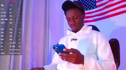 Mylo Wallace  online show from January 2026 11:12:01 AM