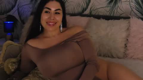 Snapshot of mynismuse chatting on May 2026 08:19:01 AM Muse online show from May 2026 08:19:01 AM