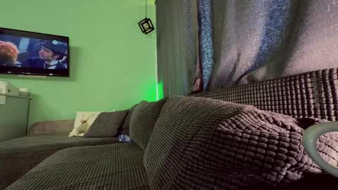 Phoenix online show from April 2026 07:52:01 AM