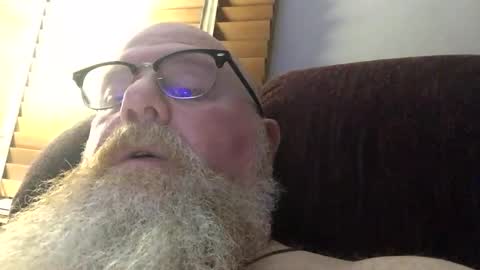 myqueen76myqueen76 online show from February 2026 03:43:02 AM