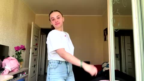 Ele online show from March 2026 07:09:02 AM