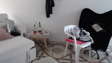 Myrna Sessions online show from January 2025 03:24:01 PM