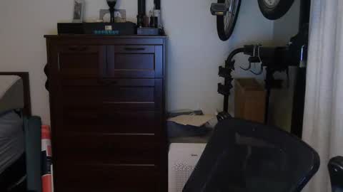 Just hanging out - No pressure online show from June 2026 04:04:01 AM
