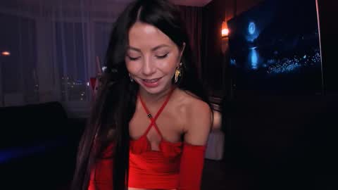 Maria  online show from November 2025 01:44:01 AM