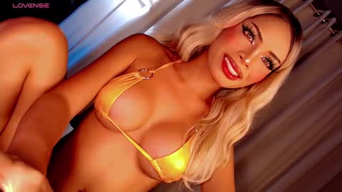 Olivia online show from March 2025 05:38:02 AM