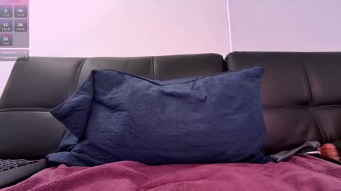 Snapshot of mystery_nymph_milf chatting on September 2025 02:32:01 PM Mystery Nymph Milf online show from September 2025 02:32:01 PM