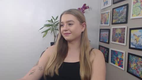 Erica online show from December 2024 11:54:01 PM