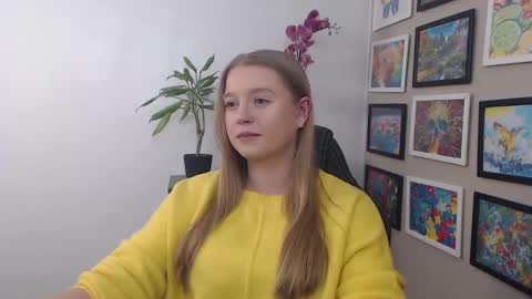 Erica online show from December 2024 05:05:02 PM