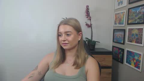 Erica online show from September 2025 07:30:02 AM