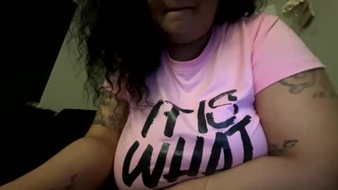 Snapshot of mysterygirl6919 chatting on April 2026 12:52:01 AM Mystery online show from April 2026 12:52:01 AM