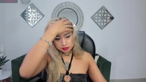 Snapshot of mystic_nova_ chatting on May 2026 11:17:02 AM mystic_nova_ online show from May 2026 11:17:02 AM