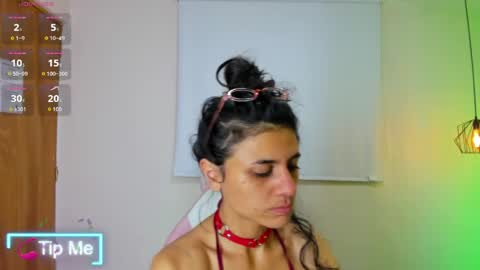 mystical_meteor online show from May 2026 07:33:01 PM