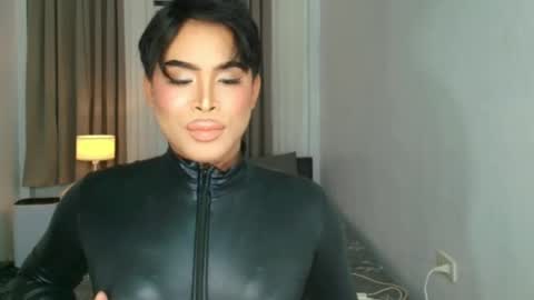 kim online show from May 2026 11:26:02 AM