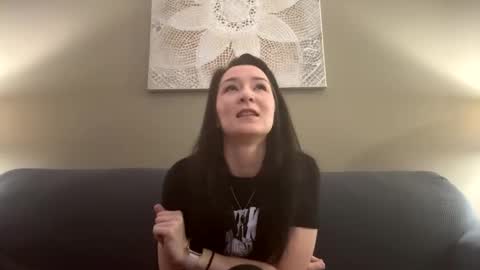 Snapshot of mysticmuse94 chatting on March 2025 03:23:02 AM MysticMuse online show from March 2025 03:23:02 AM