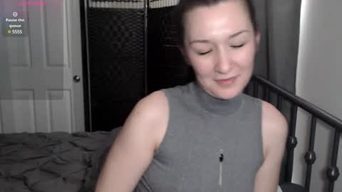 Snapshot of mysticmuse94 chatting on March 2025 05:38:02 PM MysticMuse online show from March 2025 05:38:02 PM