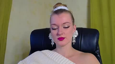 mysticvenus_ online show from December 2025 09:27:01 AM