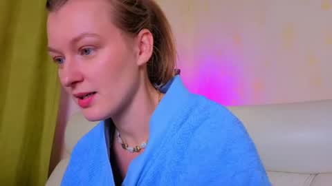 mysticvenus_ online show from April 2026 01:41:01 PM