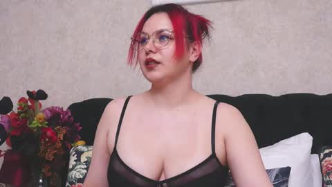 MystiqueRosee online show from April 2026 07:51:01 PM