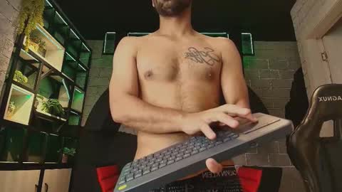 mystrongsubmissive online show from November 2025 11:09:02 AM