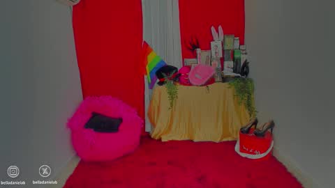   IG belladanielab online show from December 2025 10:31:02 AM