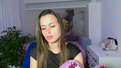 Eva online show from May 2026 07:51:01 PM