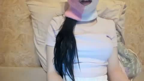 n33n33 online show from February 2026 04:08:01 AM