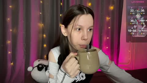 Snapshot of na_prikole_ chatting on January 2025 06:43:01 PM Vanessa and Julia  online show from January 2025 06:43:01 PM
